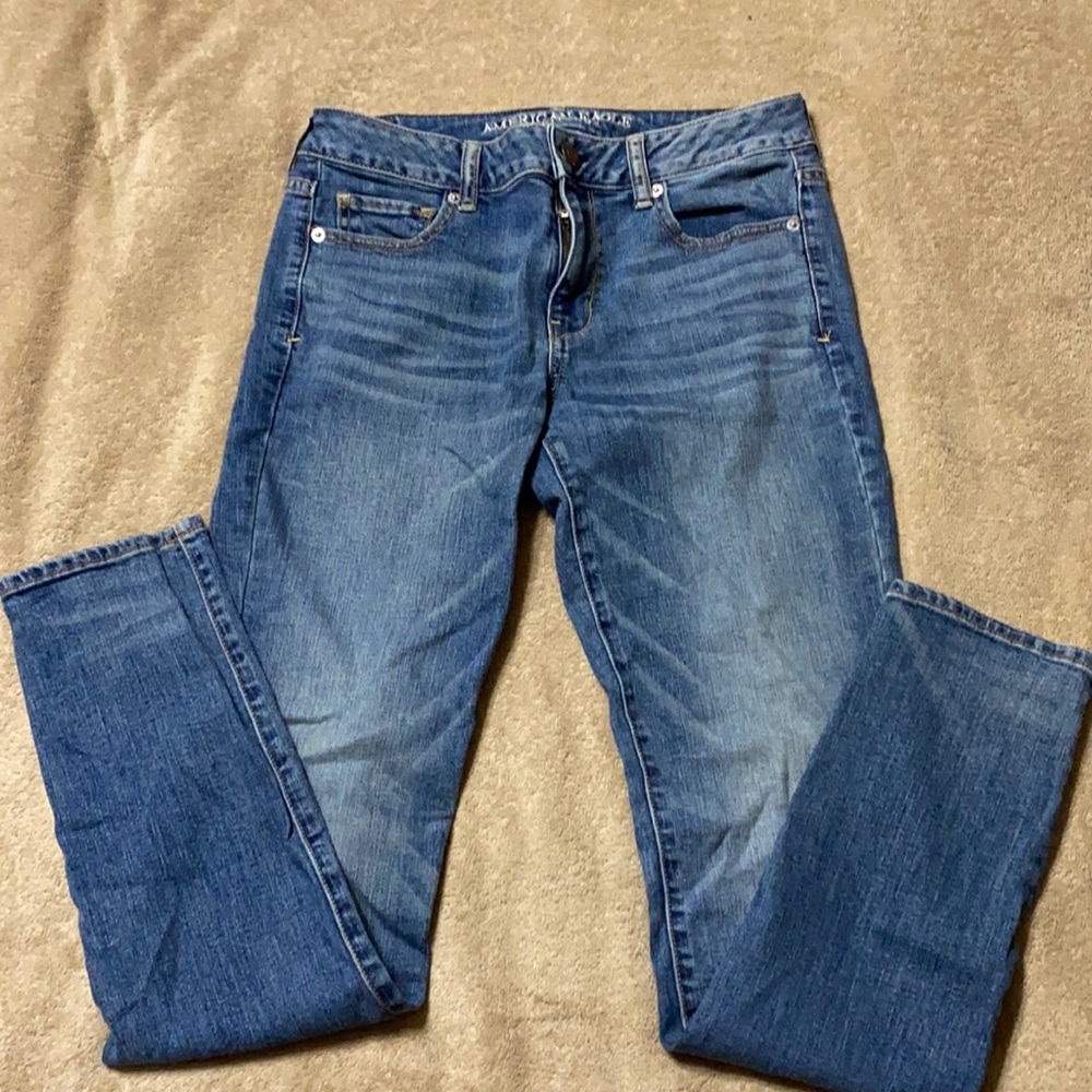 *AE Hi Rise Skinny Super Stretch Jeans